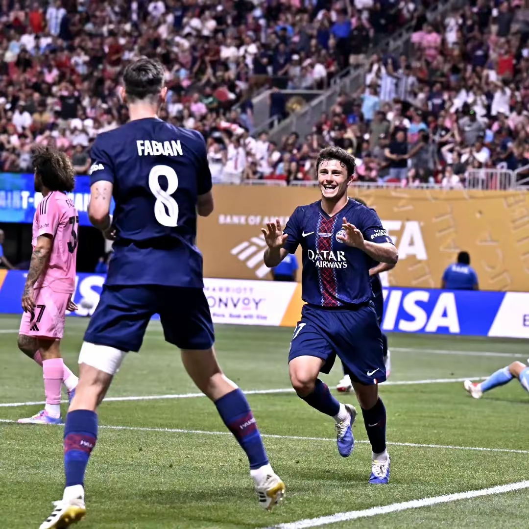 九游直播在线观看 -拜仁慕尼黑亚洲商店