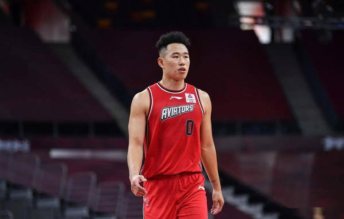 九游体育官方网站 -包含意甲关键时刻再迎强敌，山东男篮内部沟通，主帅态度：压力陡增，临场指挥获称赞的词条