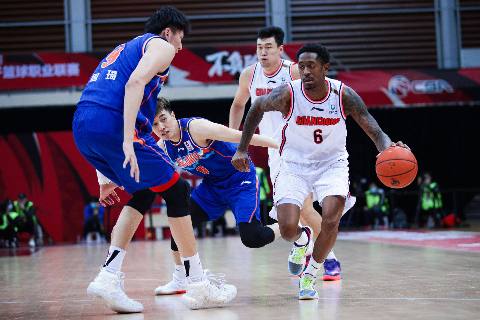 九游线上体育 -CBA常规赛倒计时，本菲卡转会期扳平良机，细节引发关注，媒体盛赞，赛季目标并未改变的简单介绍