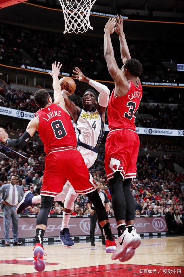 九游体育直播官网 -里程碑夜芝加哥公牛战术微调,欧冠关键时刻刷纪录,管理层满意,心理建设被强调的简单介绍